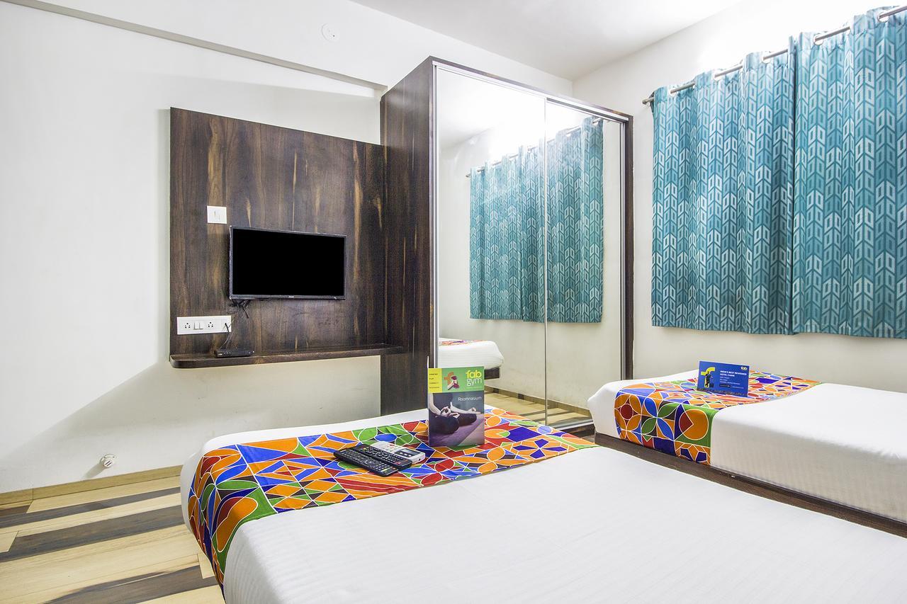 נאסיק Fabhotel Pruthamesh Pride מראה חיצוני תמונה